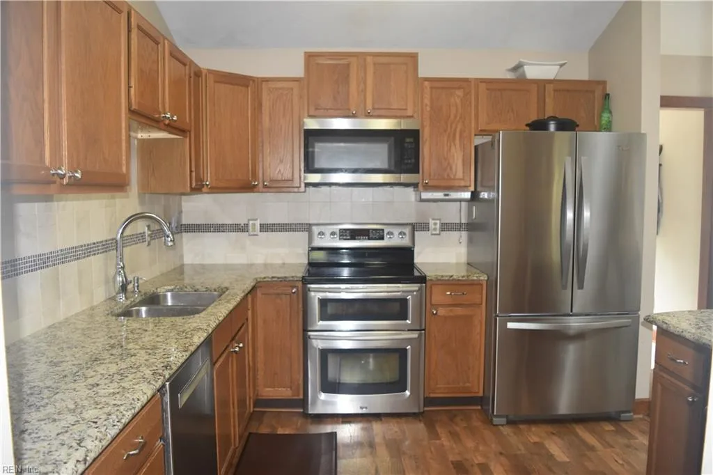 9269 Whispering Pines TRL, WINDSOR VA 23487 thumb 9