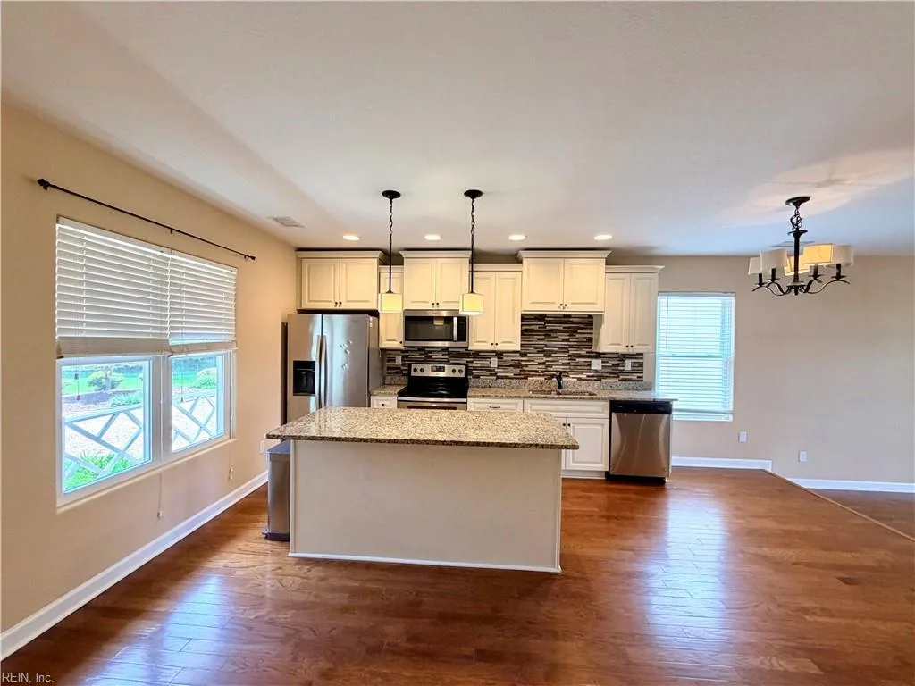 418 Robin RD, PORTSMOUTH VA 23701 thumb 6