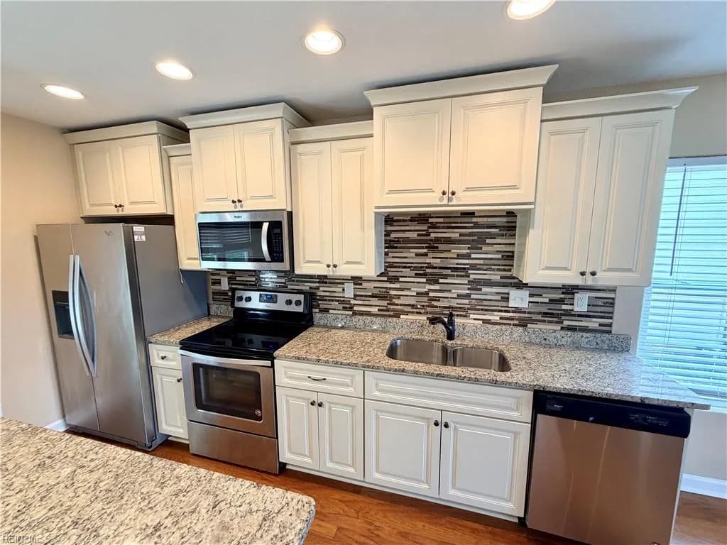 418 Robin RD, PORTSMOUTH VA 23701 thumb 10