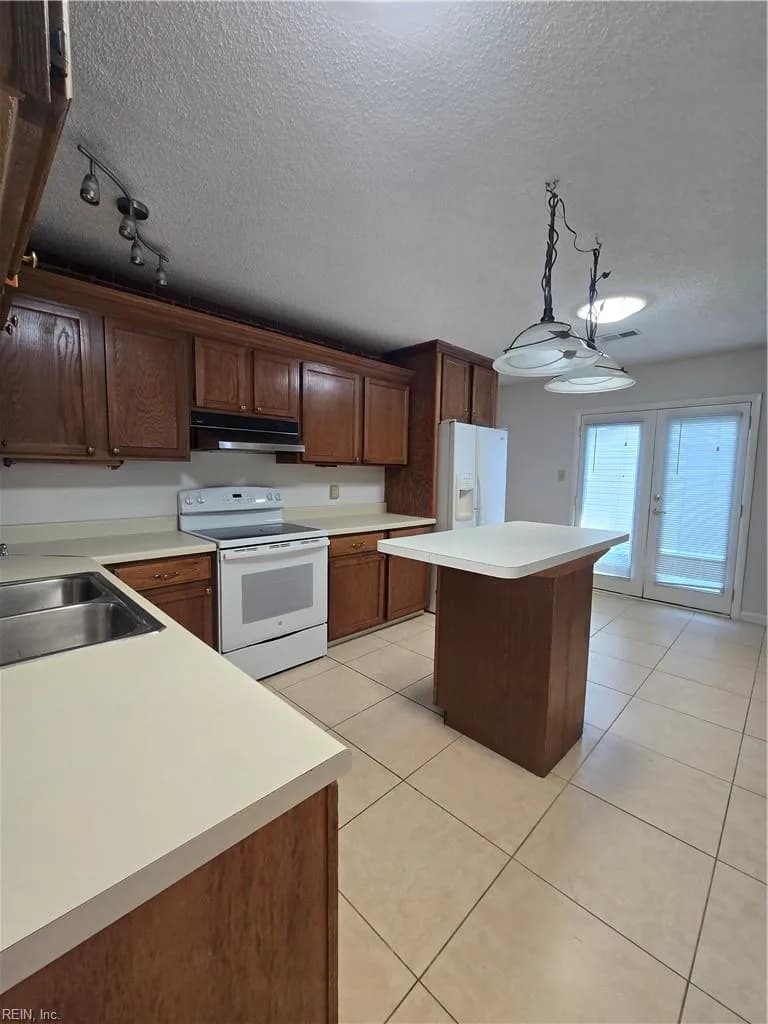 4237 Smokey Lake DR, VIRGINIABEACH VA 23462 thumb 7