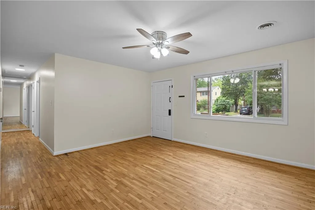 129 Saint Stephens DR, NEWPORTNEWS VA 23602 thumb 6