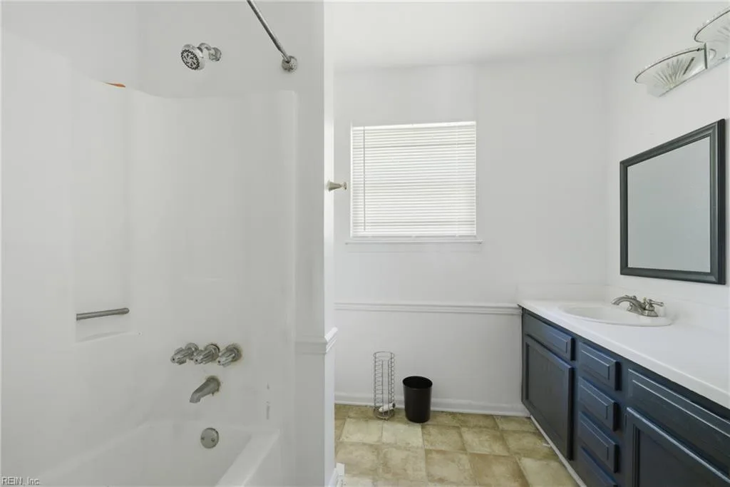 4406 Breezewood CT, PORTSMOUTH VA 23703 thumb 11