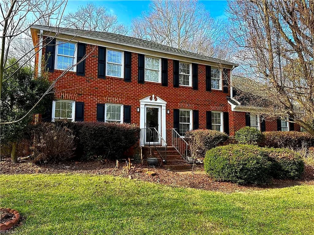 1704 Eagle Hill DR, CHESAPEAKE VA 23321 - Main photo