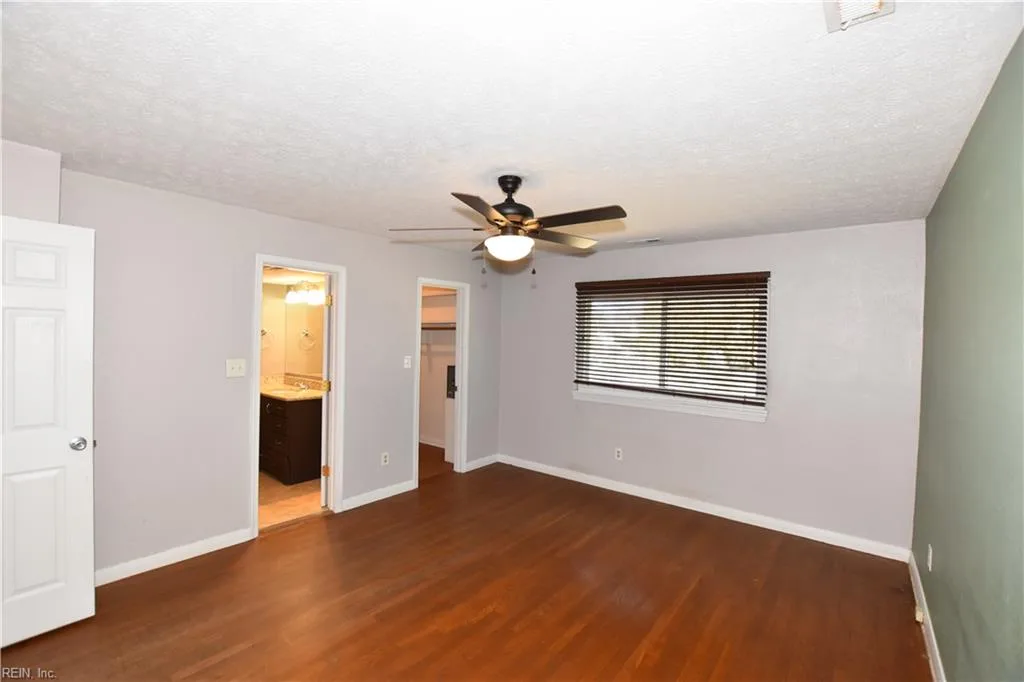 50 Banister DR, HAMPTON VA 23666 thumb 12