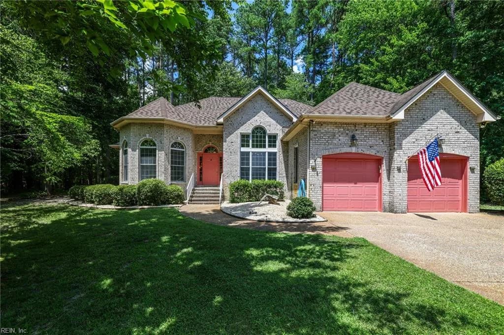 108 Neuse CIR, HERTFORD NC 27944 - Main photo