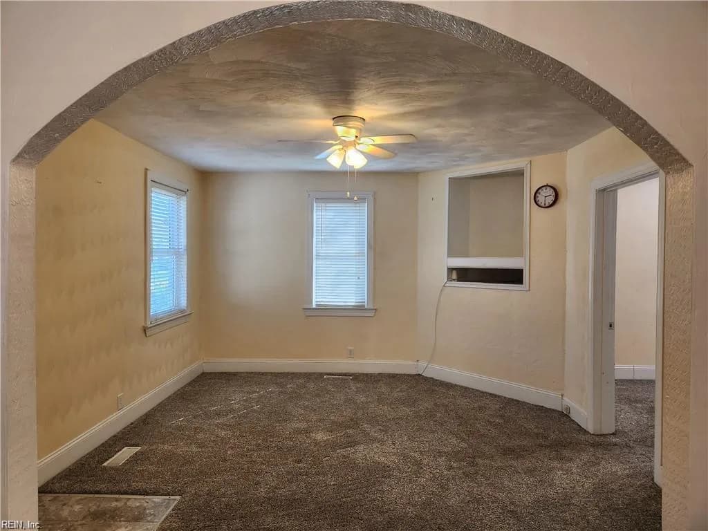 2400 CHARLESTON AVE, PORTSMOUTH VA 23704 thumb 6