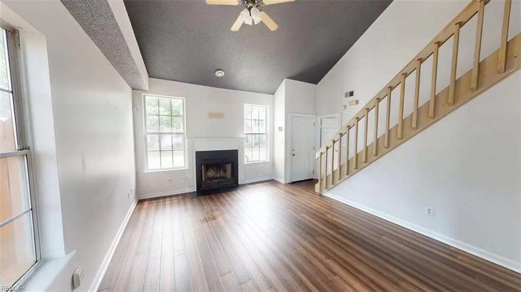 197 Gate House RD, NEWPORTNEWS VA 23609 thumb 6