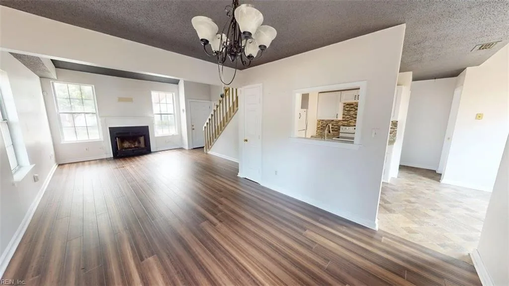 197 Gate House RD, NEWPORTNEWS VA 23609 thumb 8