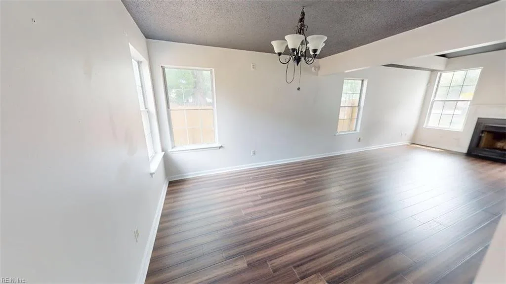 197 Gate House RD, NEWPORTNEWS VA 23609 thumb 9