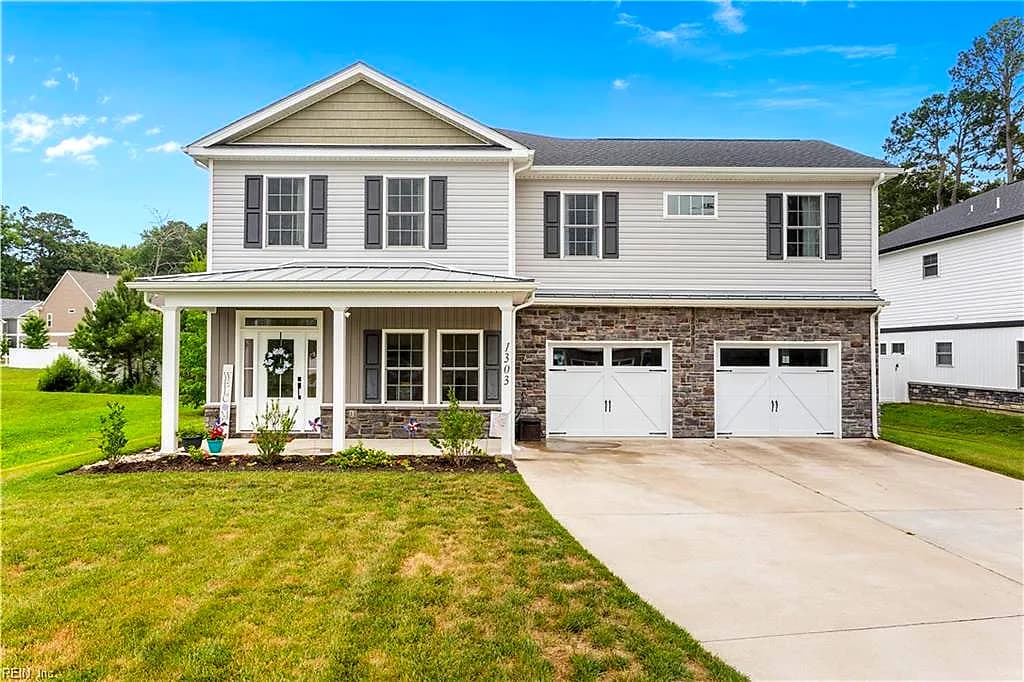 1303 Fulton LN, CHESAPEAKE VA 23320 - Main photo