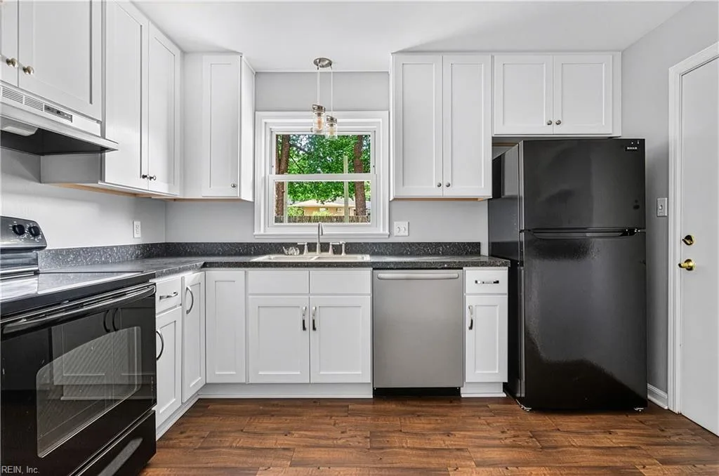 34 Roberta DR, HAMPTON VA 23666 thumb 10