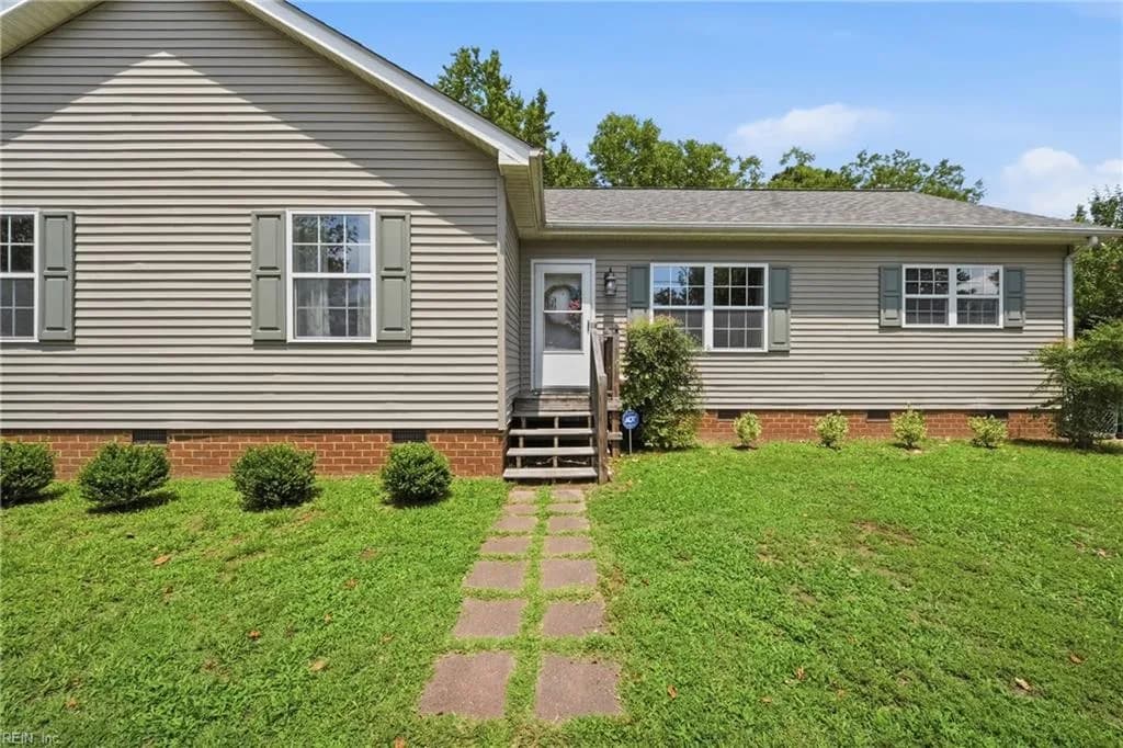 17155 Riddick RD, SMITHFIELD VA 23430 thumb 7