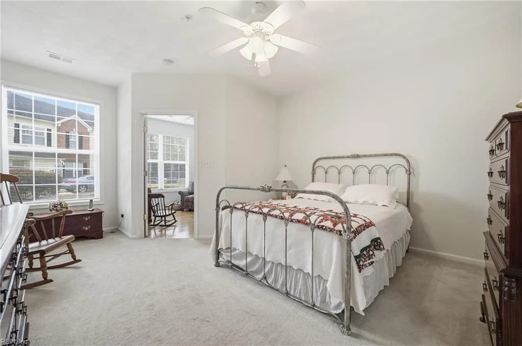 2811 Crescent Moon CT, VIRGINIABEACH VA 23456 thumb 6