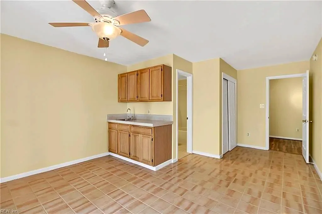 220 83rd ST #A, VIRGINIABEACH VA 23451 thumb 8