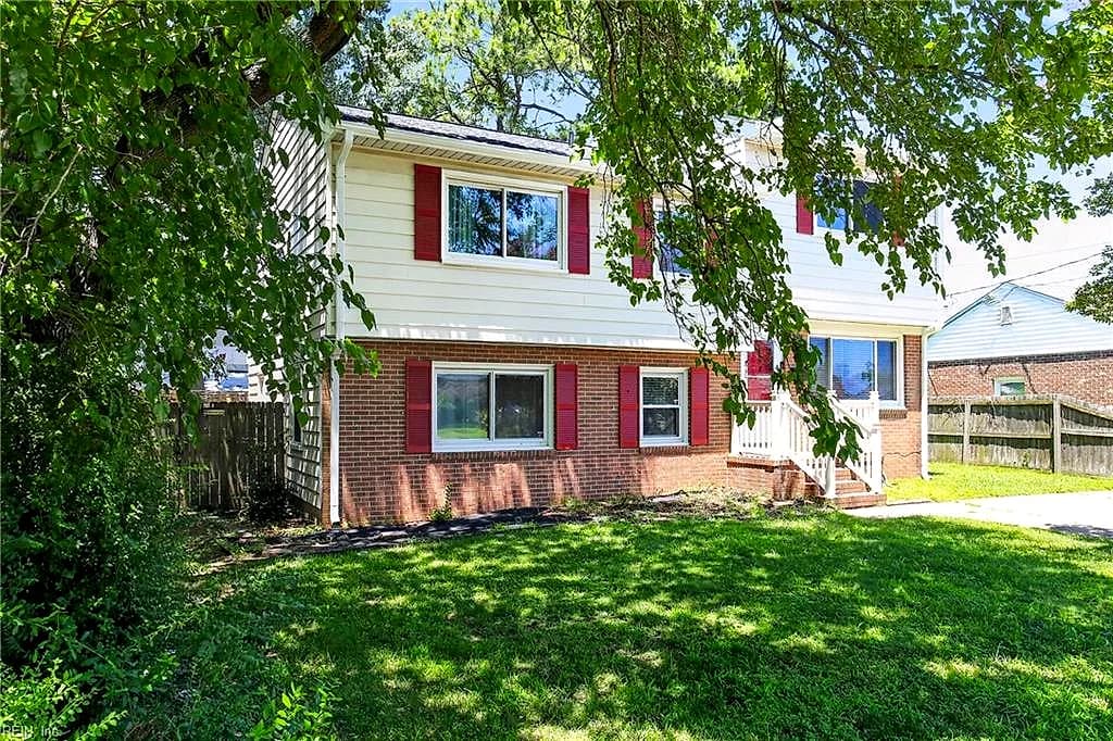 1527 Grove ST, HAMPTON VA 23664 - Photo 5