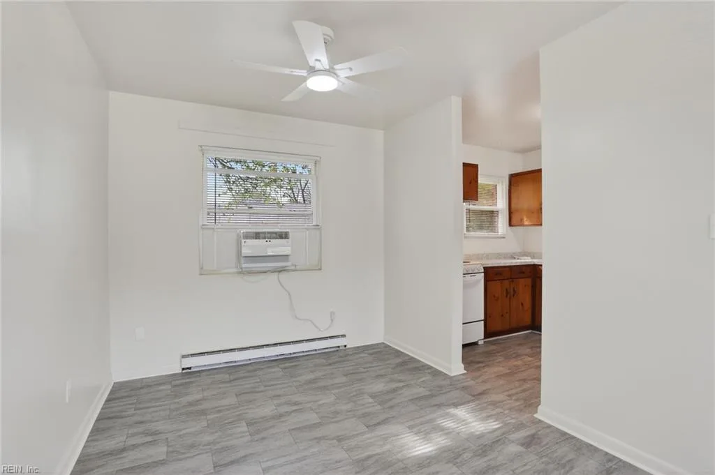 705 New Bern AVE, HAMPTON VA 23669 thumb 7