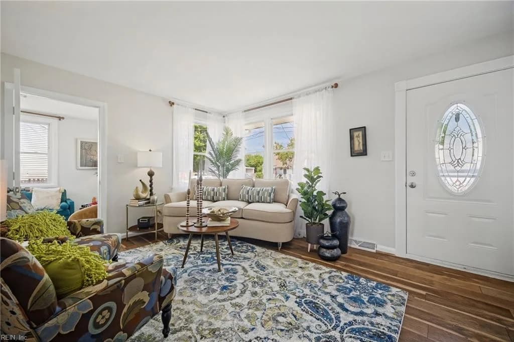 2321 Elaine AVE, NORFOLK VA 23518 - Photo 4