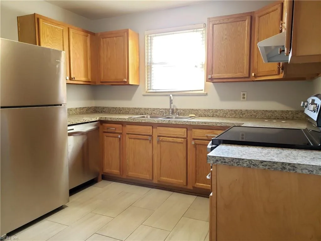 8705 Granby ST, NORFOLK VA 23503 thumb 11