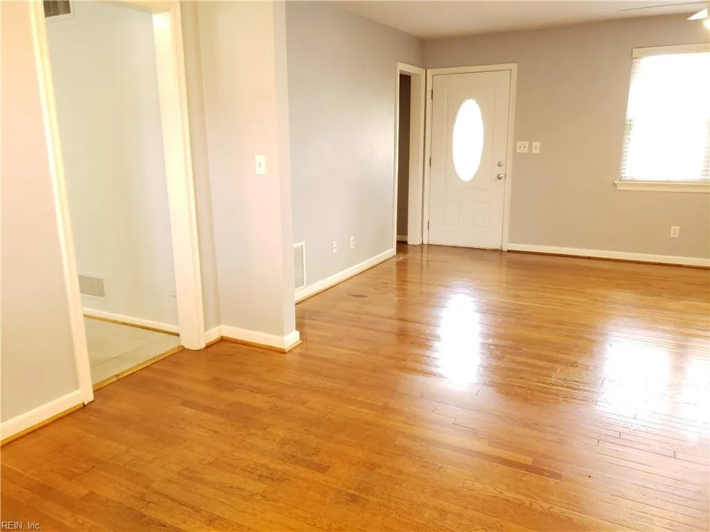 8705 Granby ST, NORFOLK VA 23503 thumb 6