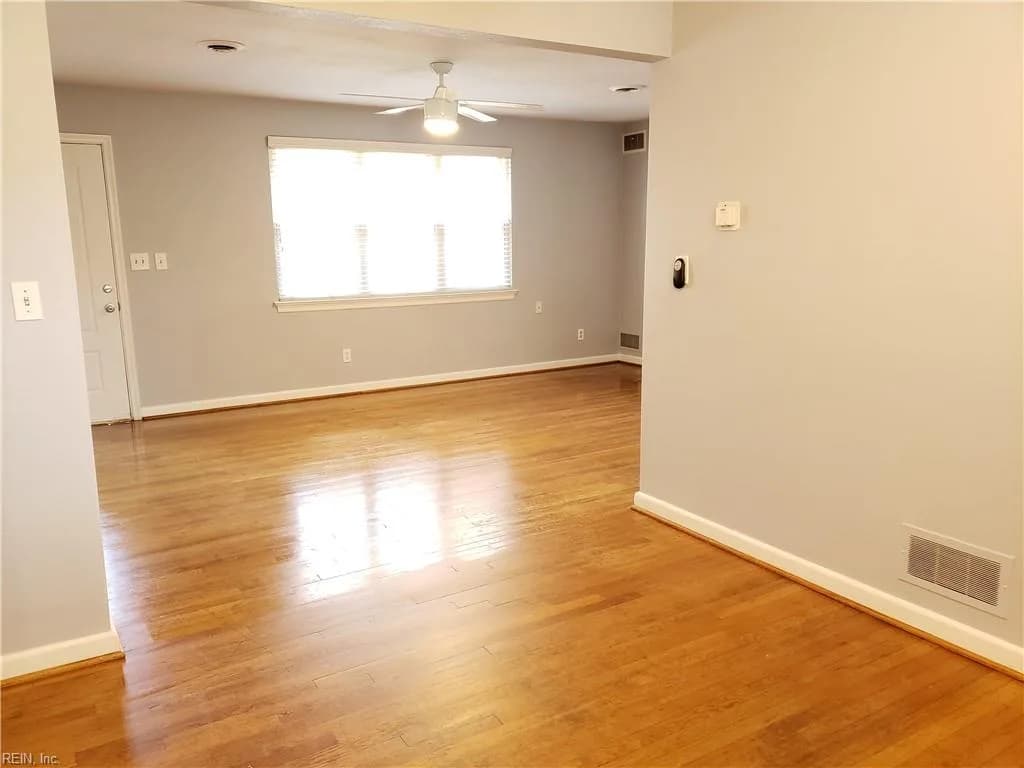8705 Granby ST, NORFOLK VA 23503 thumb 8