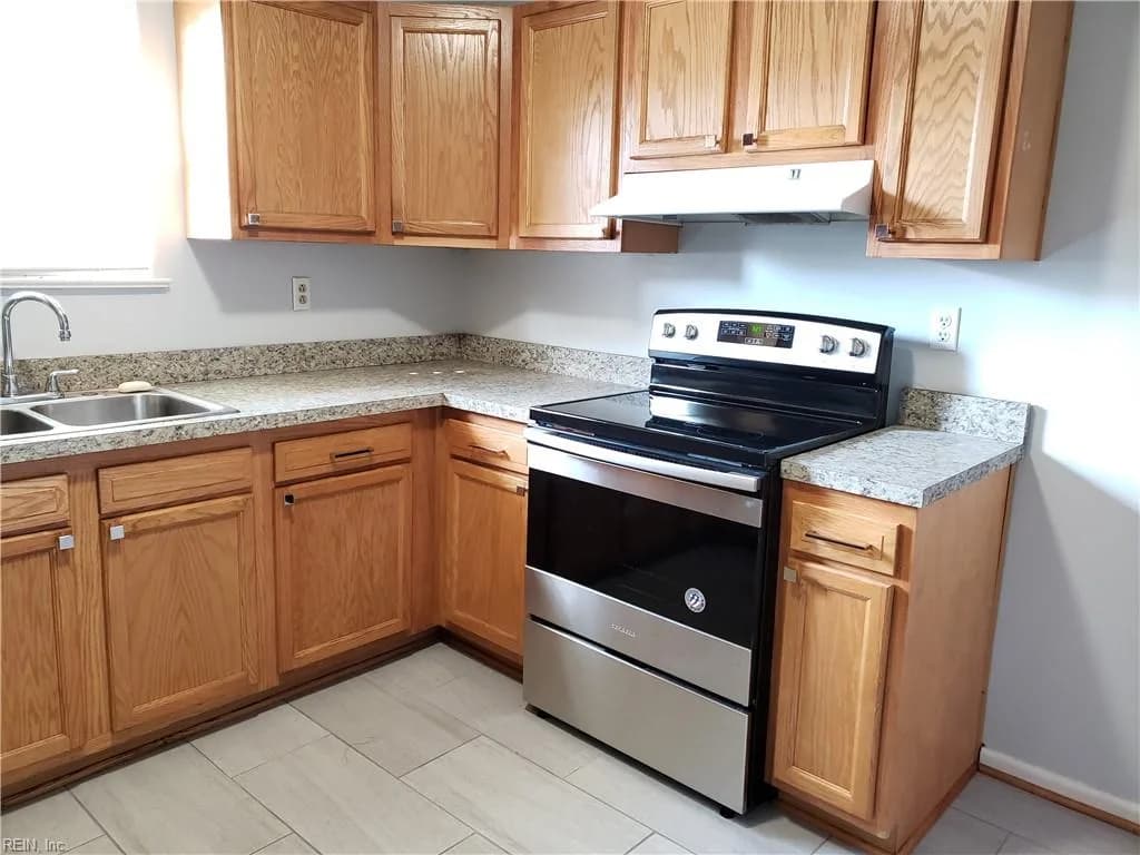 8705 Granby ST, NORFOLK VA 23503 thumb 9