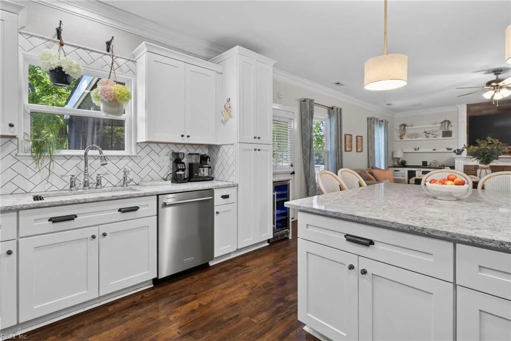 9515 14th Bay ST, NORFOLK VA 23518 thumb 11