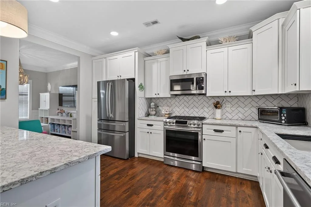 9515 14th Bay ST, NORFOLK VA 23518 thumb 10