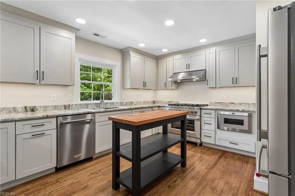 6295 Ark RD, GLOUCESTER VA 23061 thumb 9