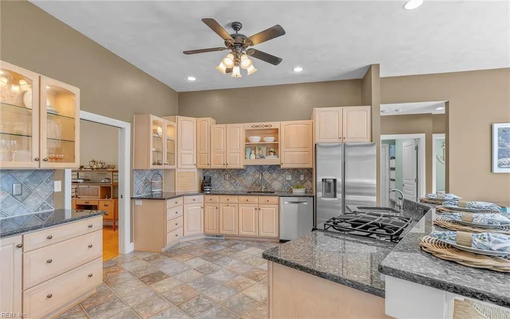 501 Croatan Hills DR, VIRGINIABEACH VA 23451 thumb 9