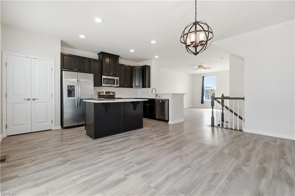 669 Mill Creek PW, CHESAPEAKE VA 23323 thumb 6