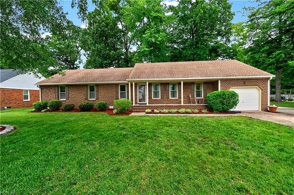 1213 Lakeford PL, CHESAPEAKE VA 23322 - Main photo