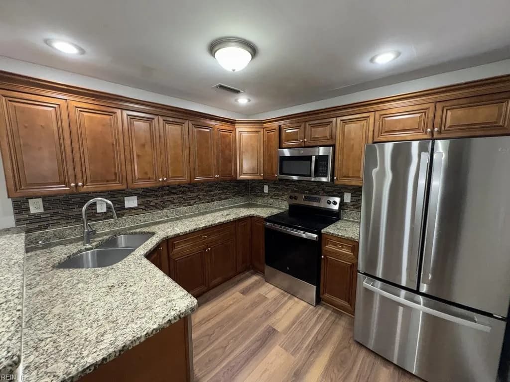 1703 Bivens ST, VIRGINIABEACH VA 23464 thumb 11