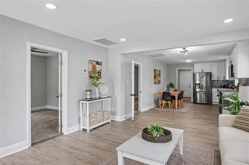 905 Butt ST, CHESAPEAKE VA 23324 thumb 7