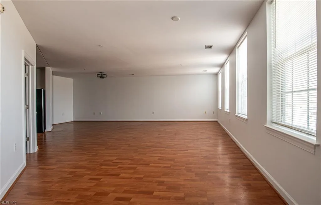 801 Poindexter ST #318, CHESAPEAKE VA 23324 thumb 8
