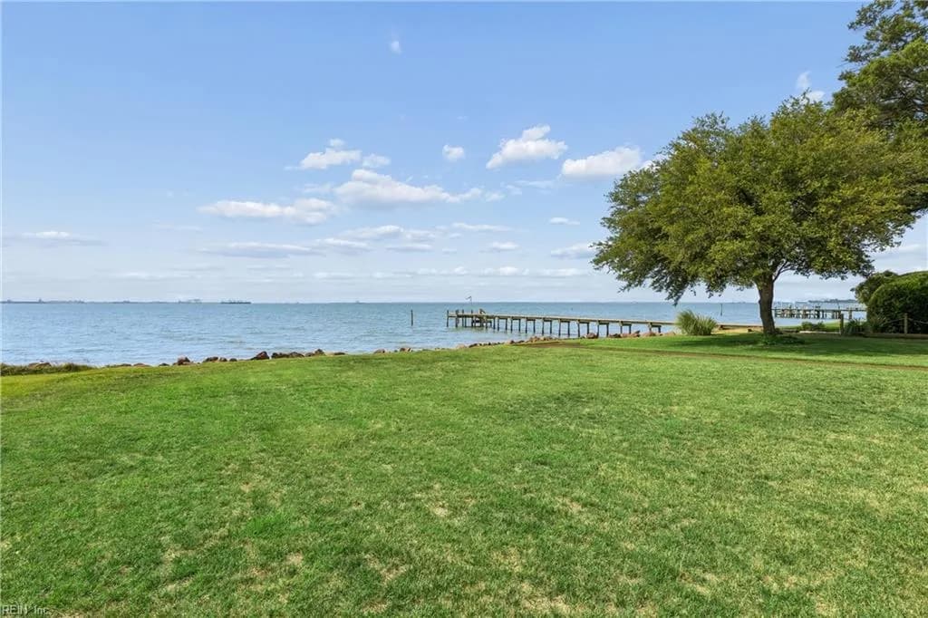 2402 Chesapeake AVE, HAMPTON VA 23661 thumb 6