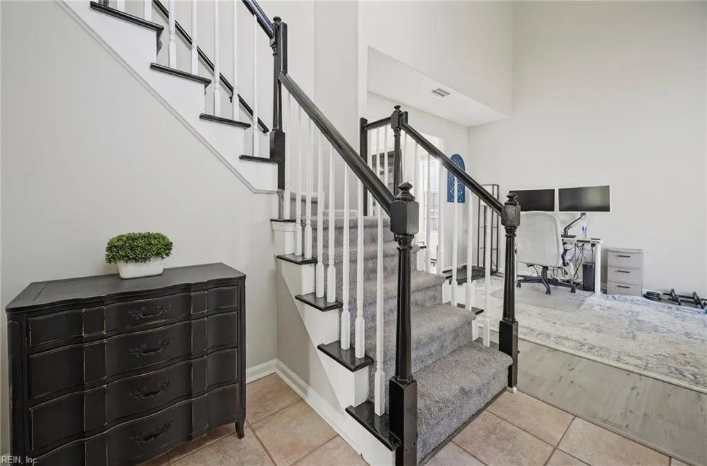 500 Landmark CT, CHESAPEAKE VA 23322 - Photo 3