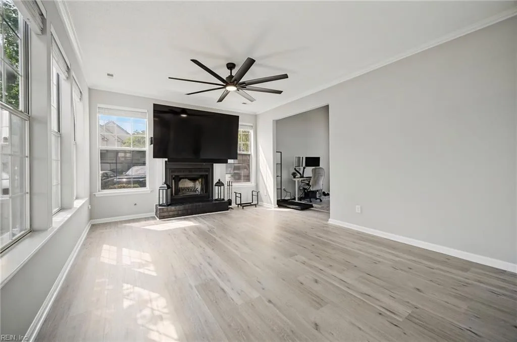 500 Landmark CT, CHESAPEAKE VA 23322 thumb 6