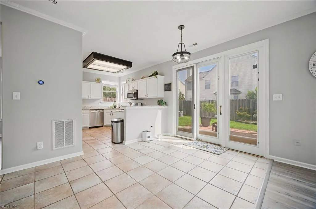 500 Landmark CT, CHESAPEAKE VA 23322 thumb 9