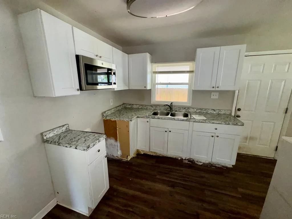 1264 Strand ST, NORFOLK VA 23513 thumb 7