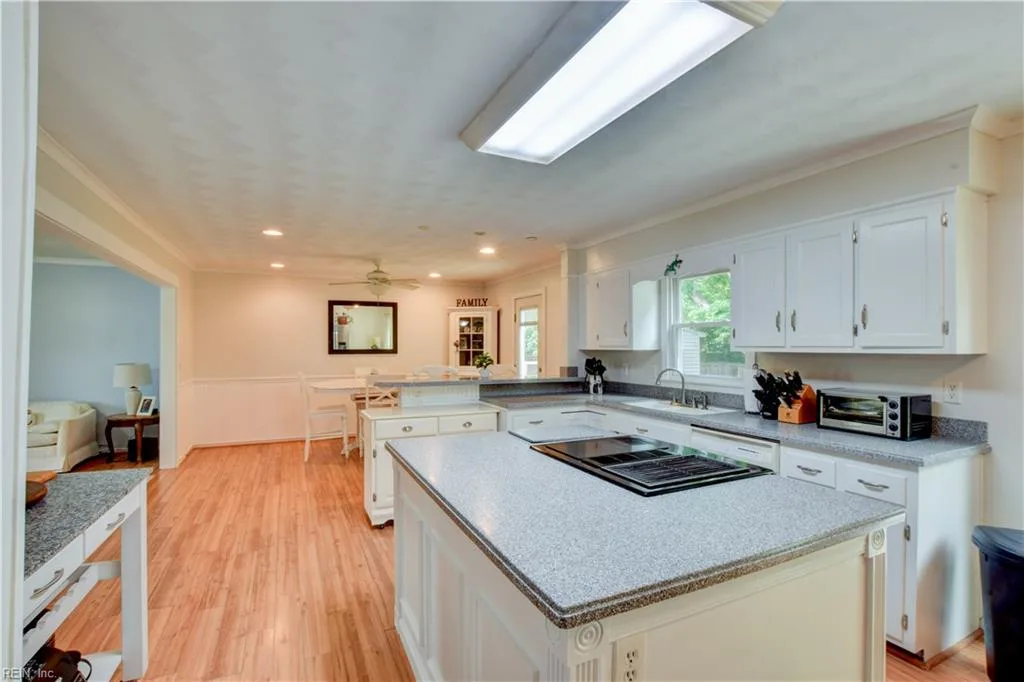 1128 Priscilla LN, CHESAPEAKE VA 23322 thumb 10