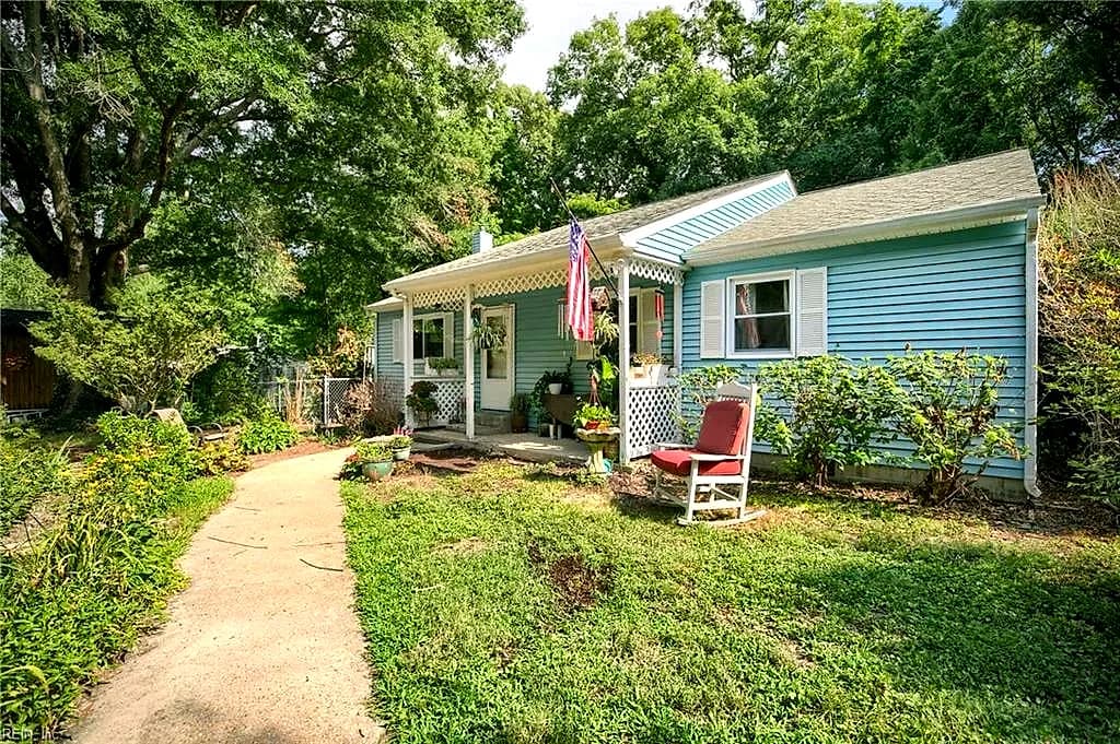 7234 Amherst LN, GLOUCESTER VA 23061 - Photo 3