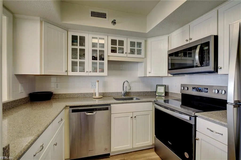 7501 River RD #4B, NEWPORTNEWS VA 23607 thumb 12