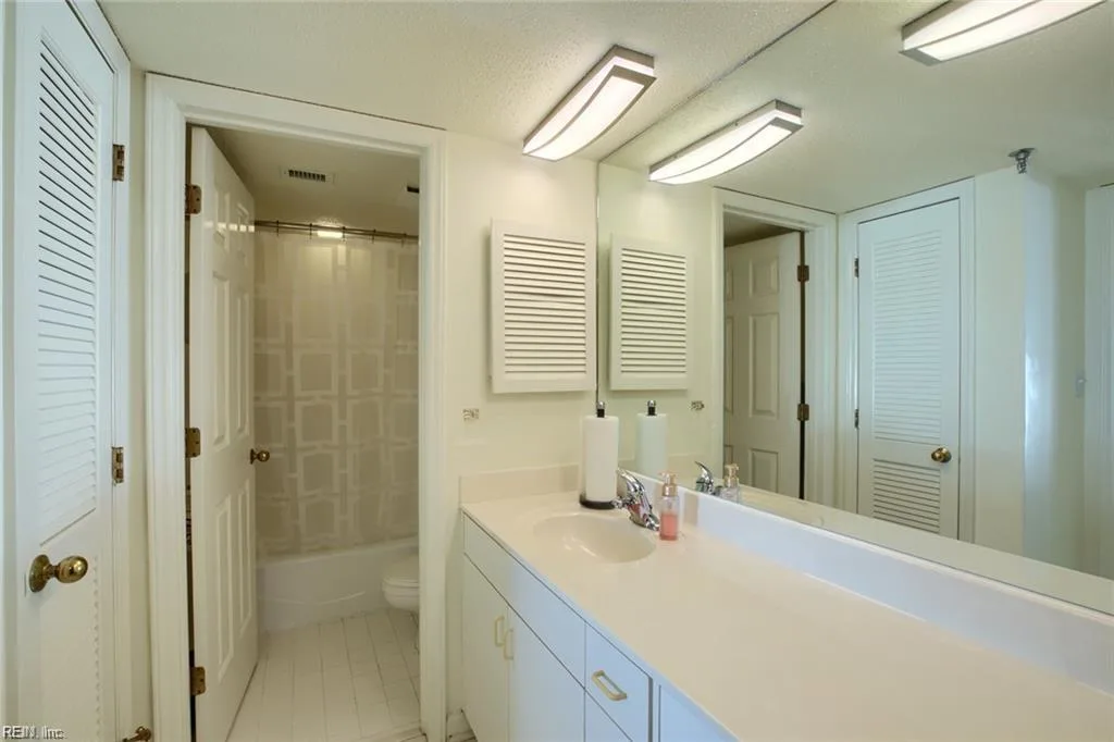 7501 River RD #4B, NEWPORTNEWS VA 23607 thumb 7