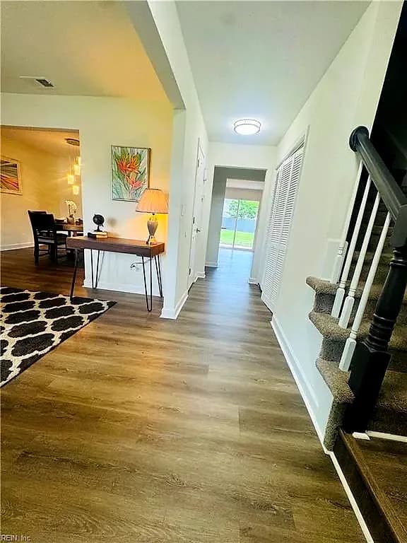 5732 Glen View DR, VIRGINIABEACH VA 23464 - Photo 3