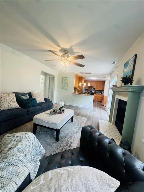 5732 Glen View DR, VIRGINIABEACH VA 23464 - Photo 4