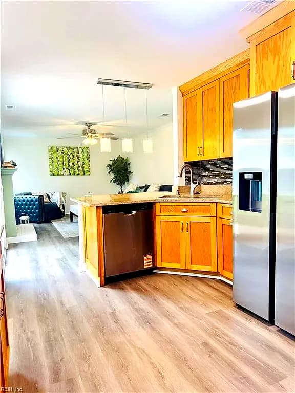 5732 Glen View DR, VIRGINIABEACH VA 23464 thumb 9
