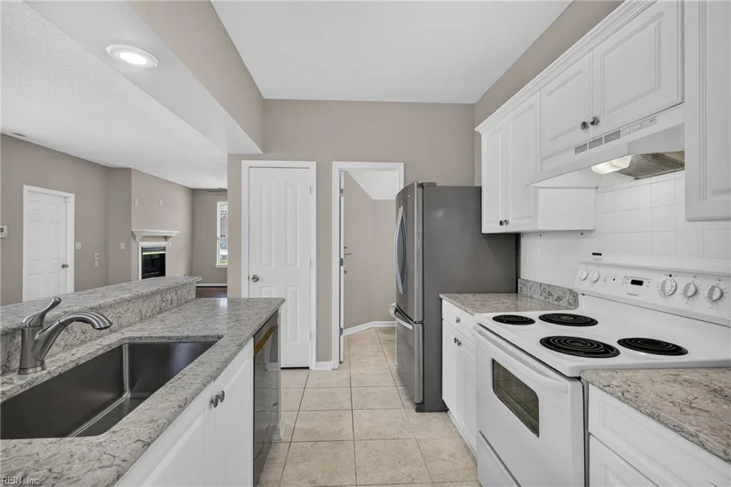 936 Miner DR, VIRGINIABEACH VA 23462 thumb 10