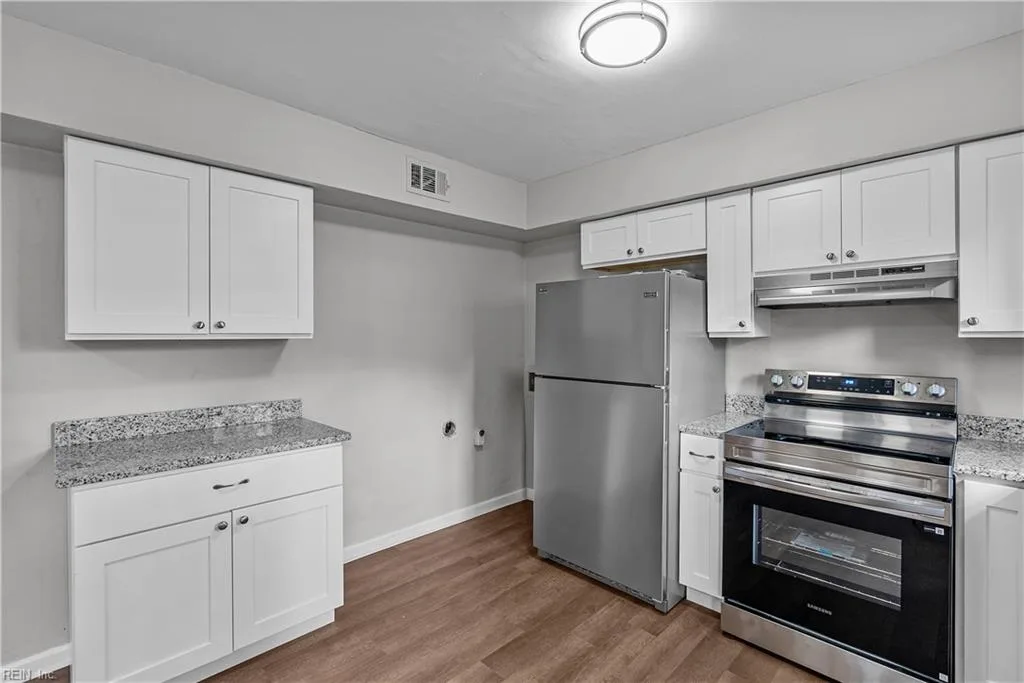 2404 Arkansas AVE #B, NORFOLK VA 23513 thumb 12
