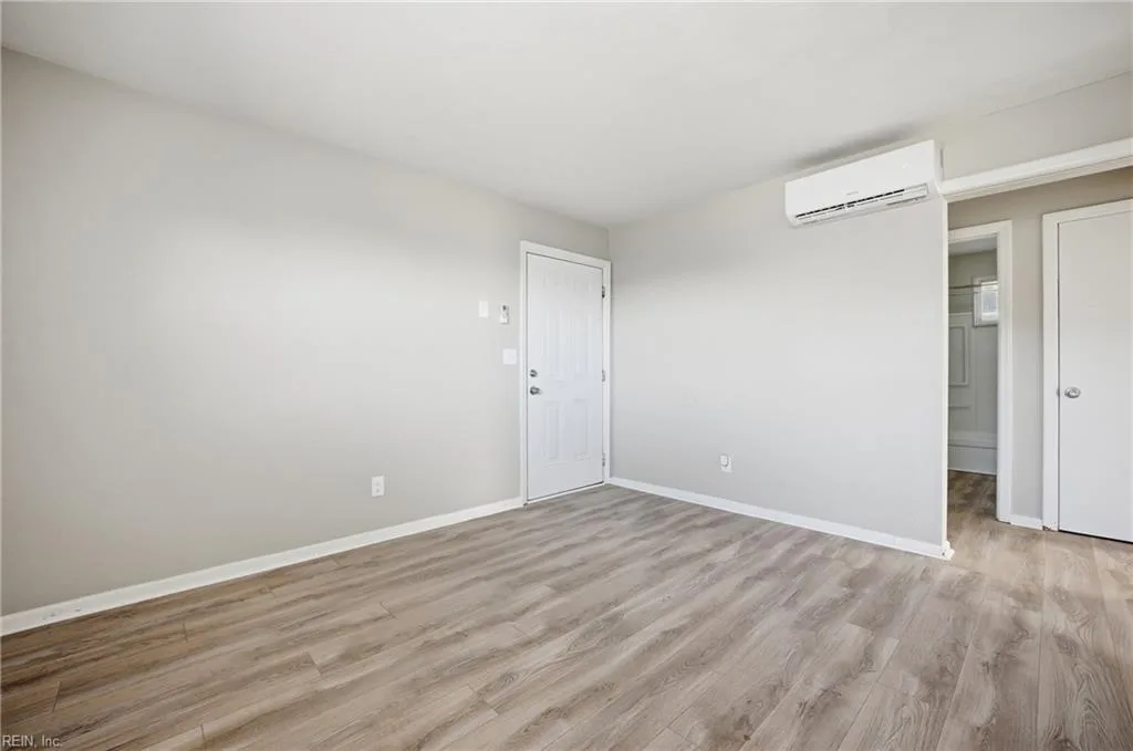 9626 10th View ST #D, NORFOLK VA 23503 - Photo 3