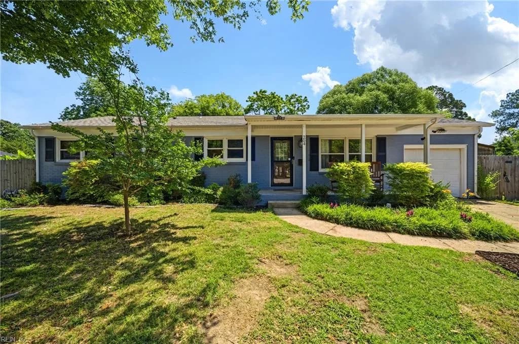 204 Alsab CIR, VIRGINIABEACH VA 23462 - Main photo